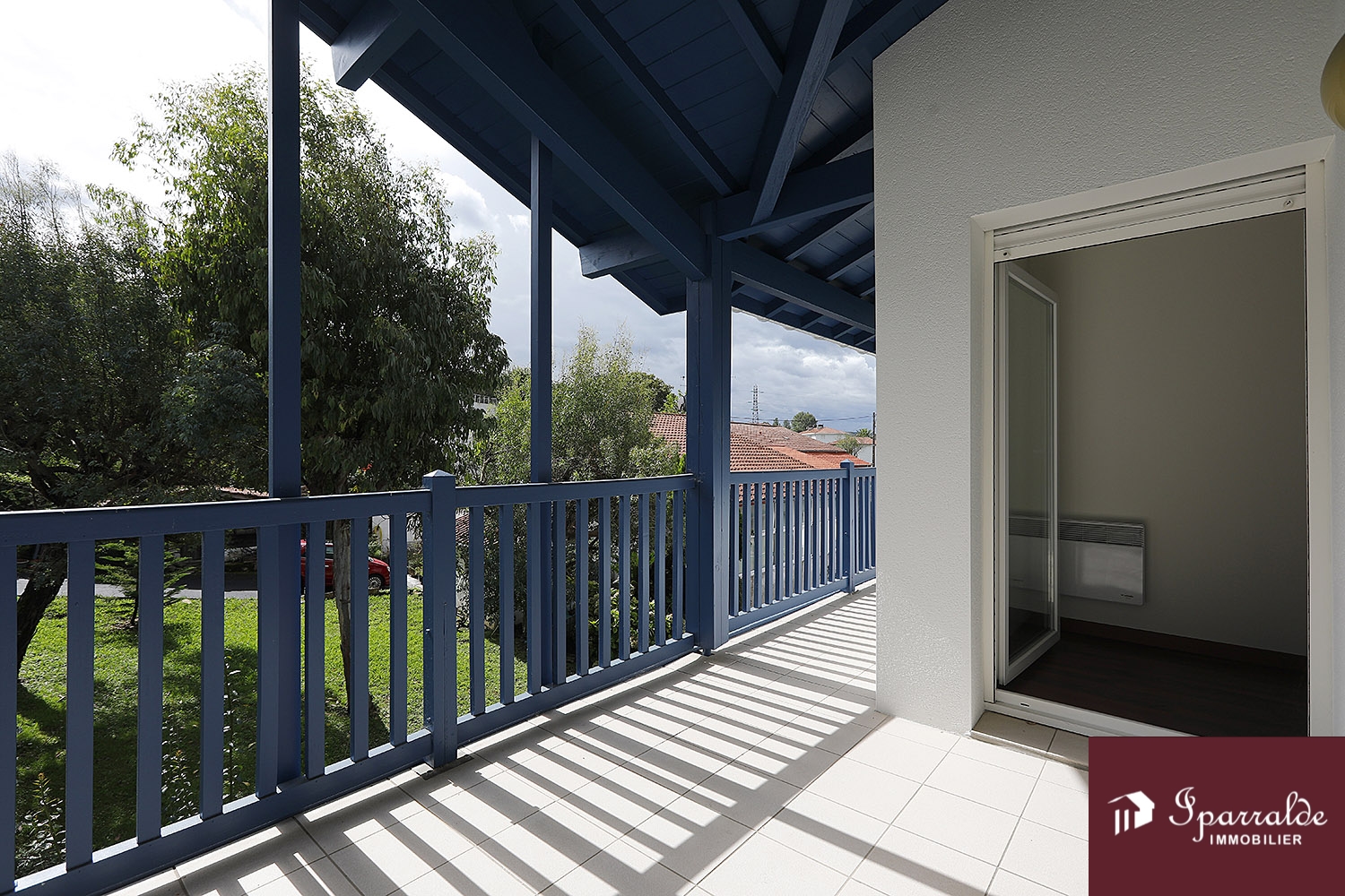 Amplia vivienda de 2 habitaciones con 83,16 m² con una magnífica te...