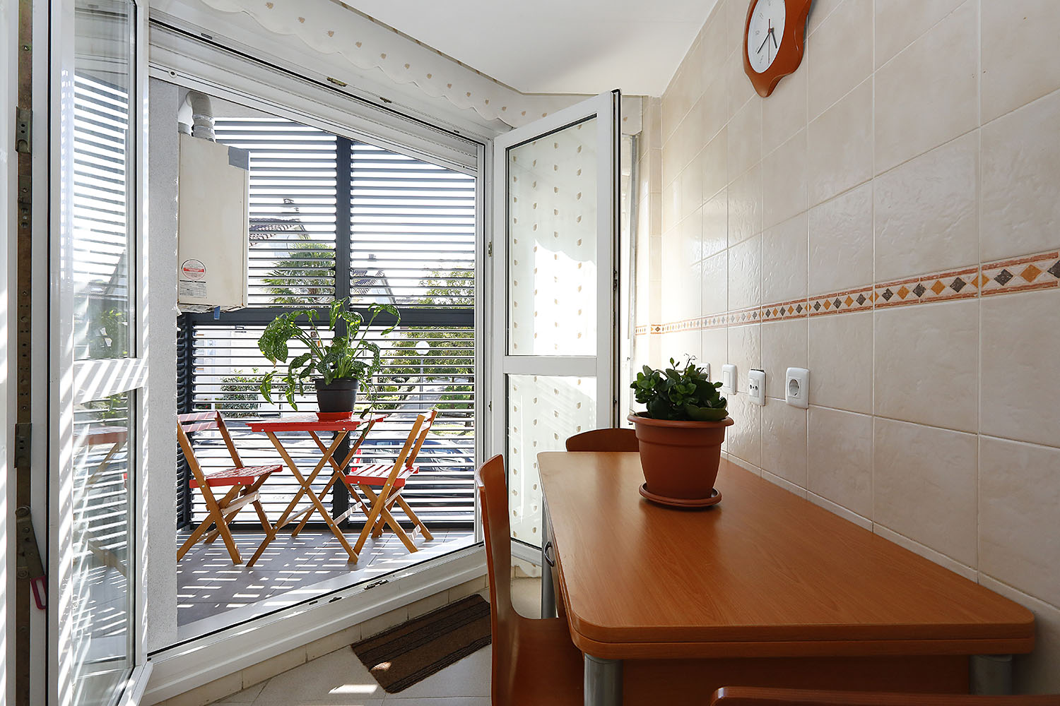 IMPECABLE piso tipo dúplex+raya parking+trastero en zona tranquila d...