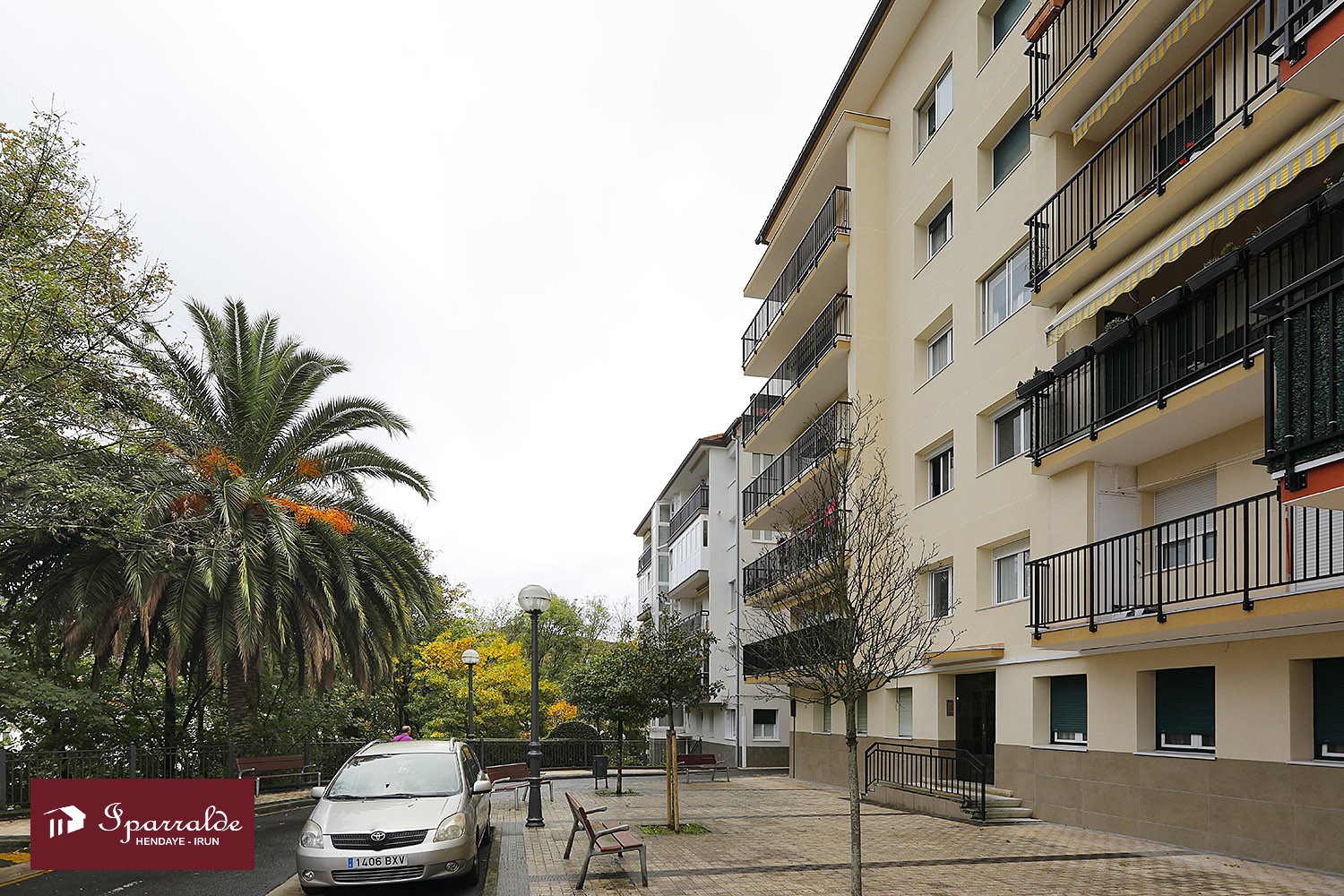Vivienda totalmente exterior de 3 habitaciones en zona tranquila