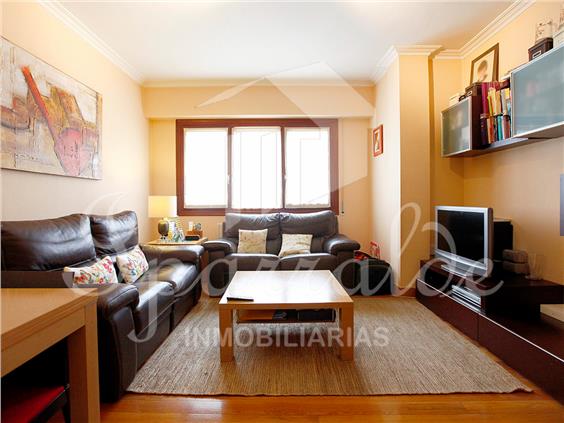 Hermoso piso en el centro de irun, 2 habs, 1 baño, altisimas calidad...