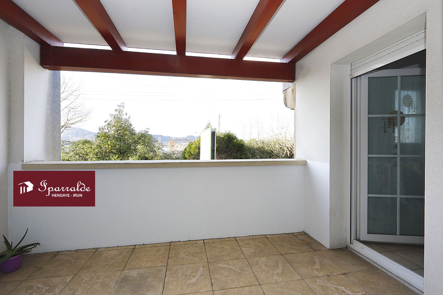 Precioso piso de 2 habitaciones en Hendaye+ garaje cerrado.