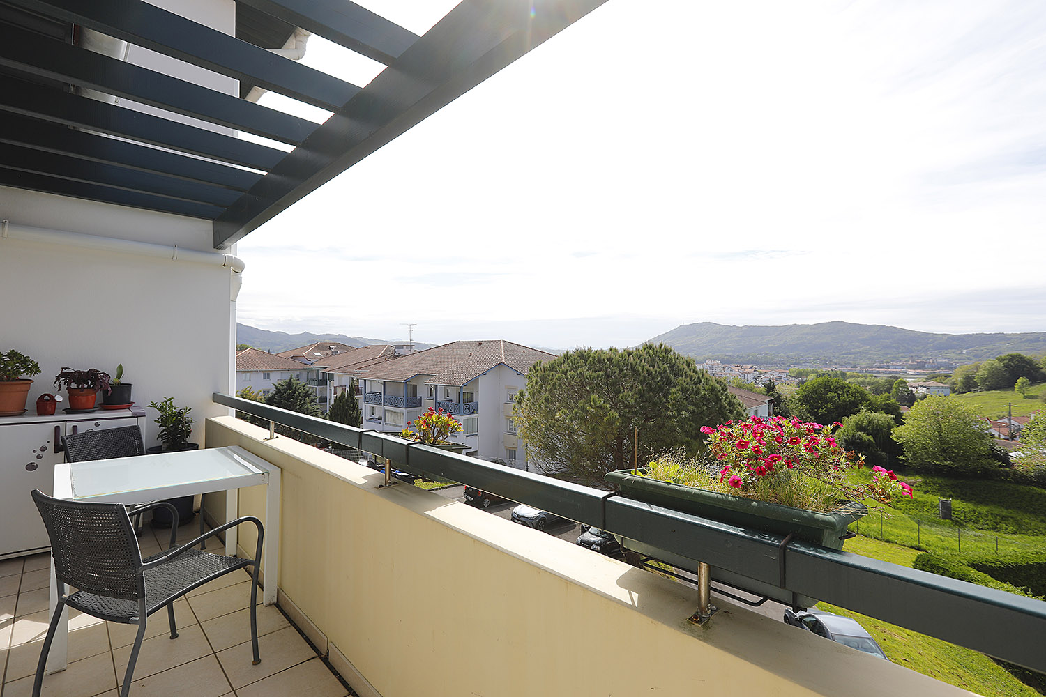Magnífico piso T2 con vistas espectaculares, Terraza soleada, plaza ...