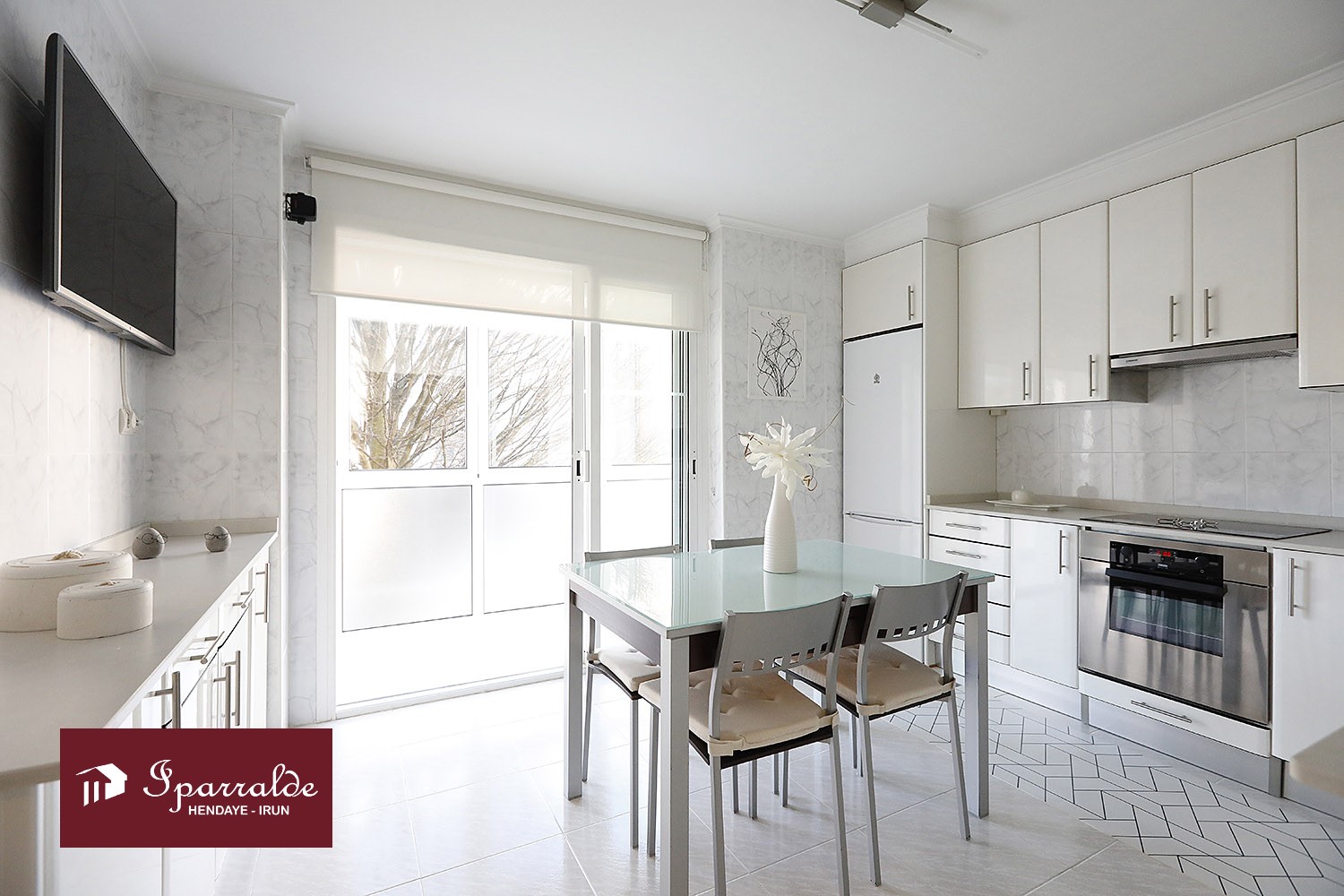 Impecable vivienda en Zona de Arbes, reformada y totalmente exterior