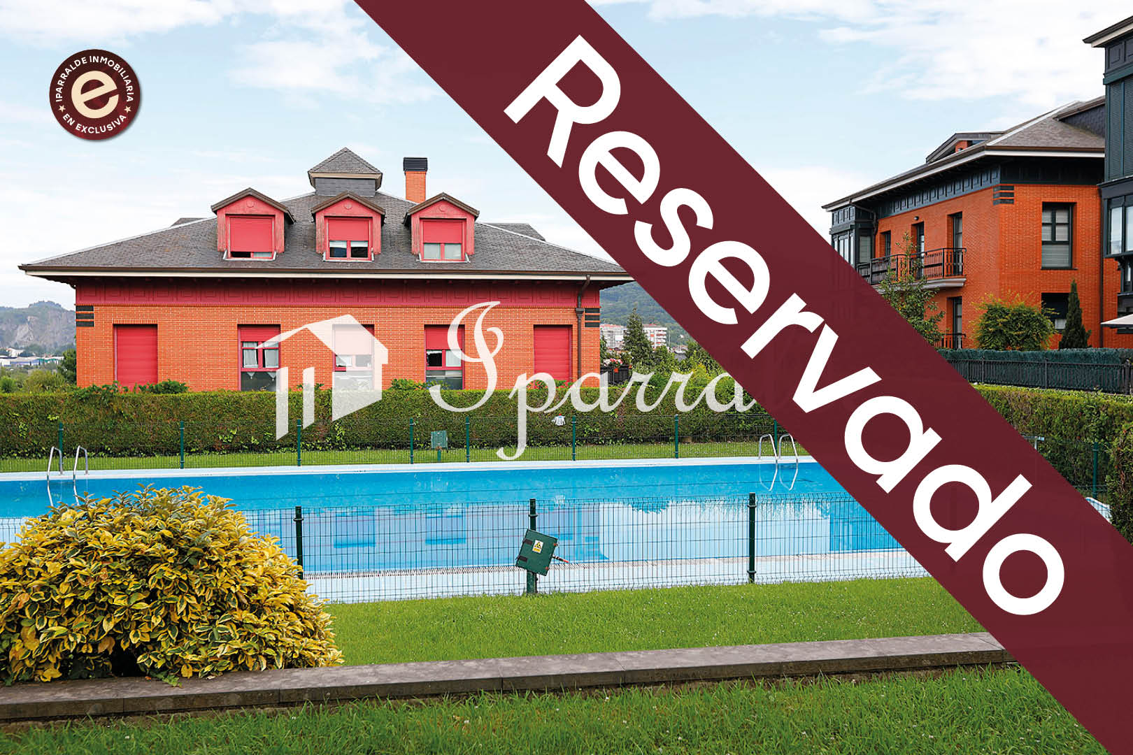 ¡RESERVADA! Irun-Mendibil, vivienda de 3 habitaciones con piscina y garaje