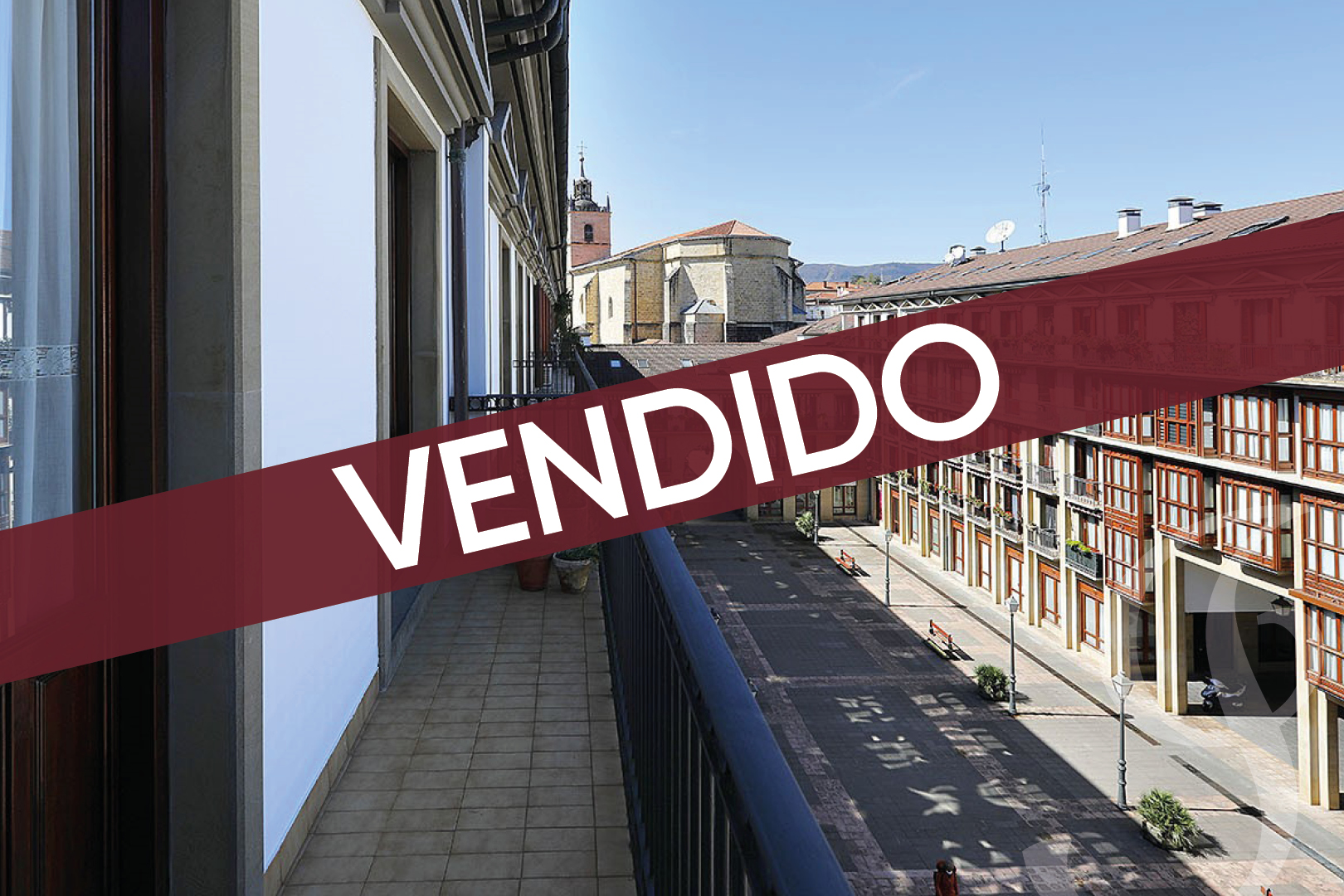 ¡Dúplex vendido en la plaza Erromes!